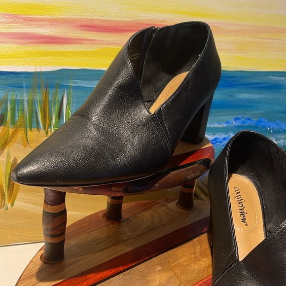 2 for $10 8 1/2 W Black Shoe Boots - Picture 3 of 8